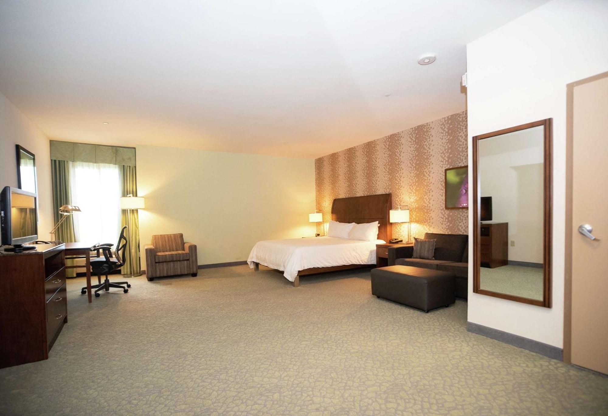 Hilton Garden Inn Covington/Mandeville Exterior foto
